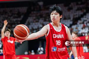 陈明伶：从澳大利亚打完热身赛回来后 感觉自己的身体对抗变强了